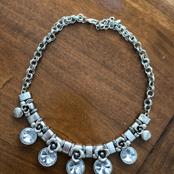 Necklace with Jewels - Picture 6 of 8